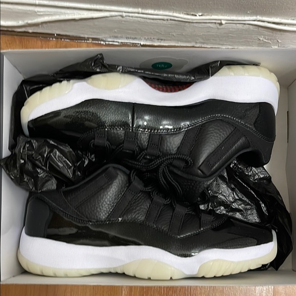 Air Jordan Retro Low Sneakers
